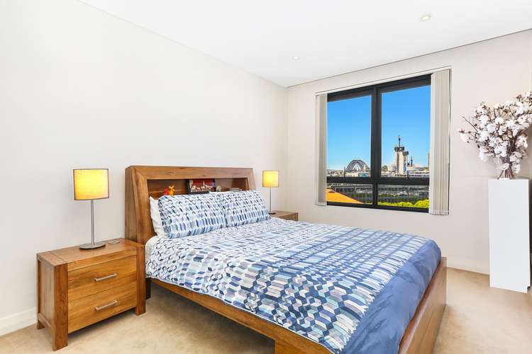 Main view of Homely unit listing, B603/24 Point Street, Pyrmont NSW 2009