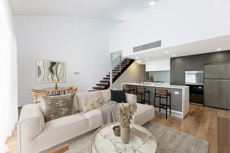 14/2 Downey Drive