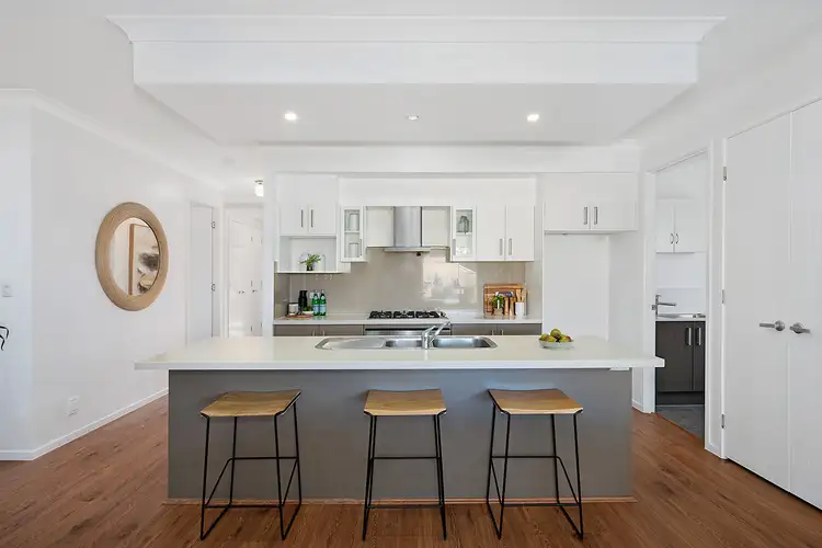 14 Griffith Court