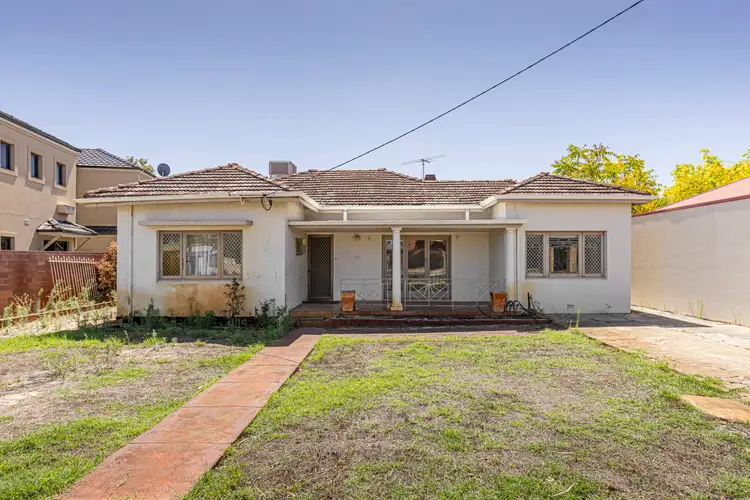 1 Hurlingham Road