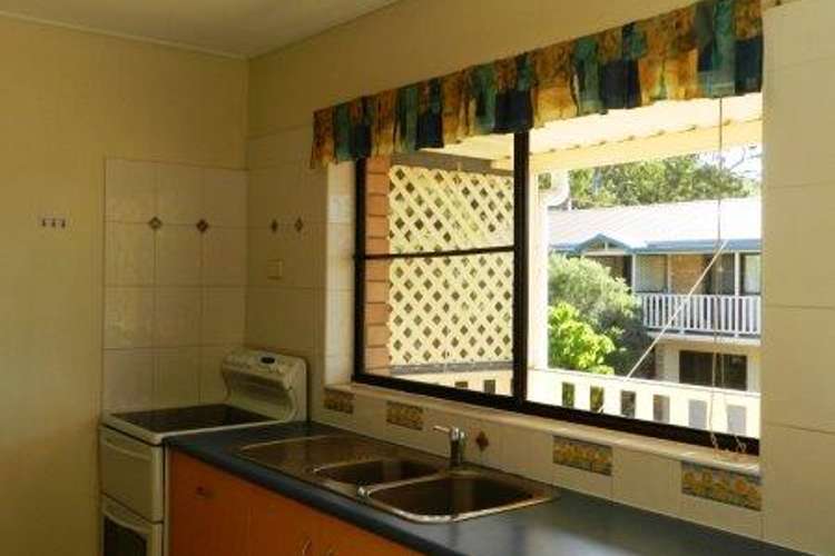 Fourth view of Homely unit listing, 2/253 Auckland Street, South Gladstone QLD 4680