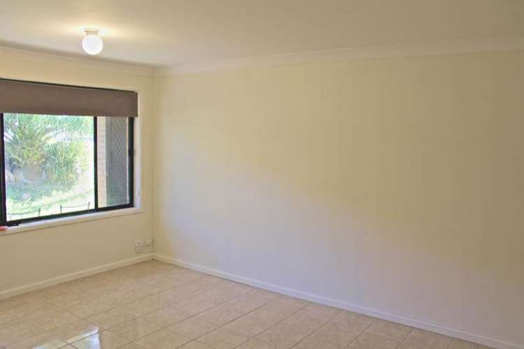 Third view of Homely unit listing, 2/37 Kingsley Drive, Lake Heights NSW 2502