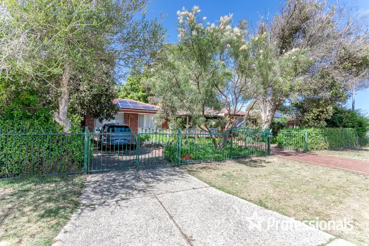 Second view of Homely house listing, 43 O'Sullivan Drive, Camillo WA 6111