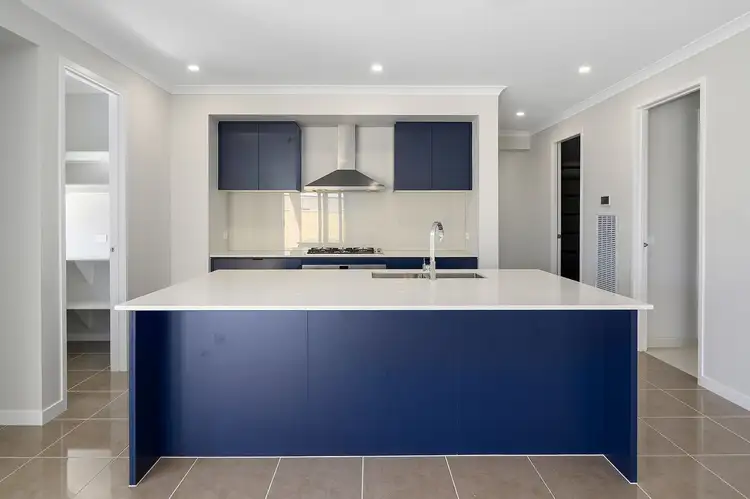 Second view of Homely house listing, 7 Ruislip Grove, Werribee VIC 3030