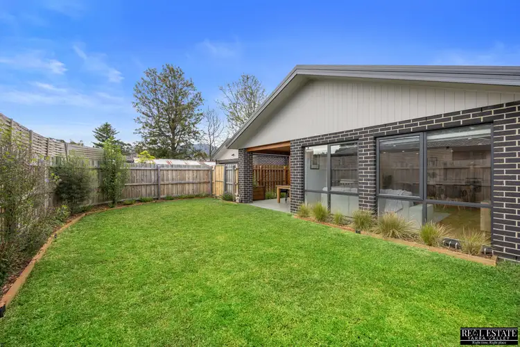 13A Graham Avenue
