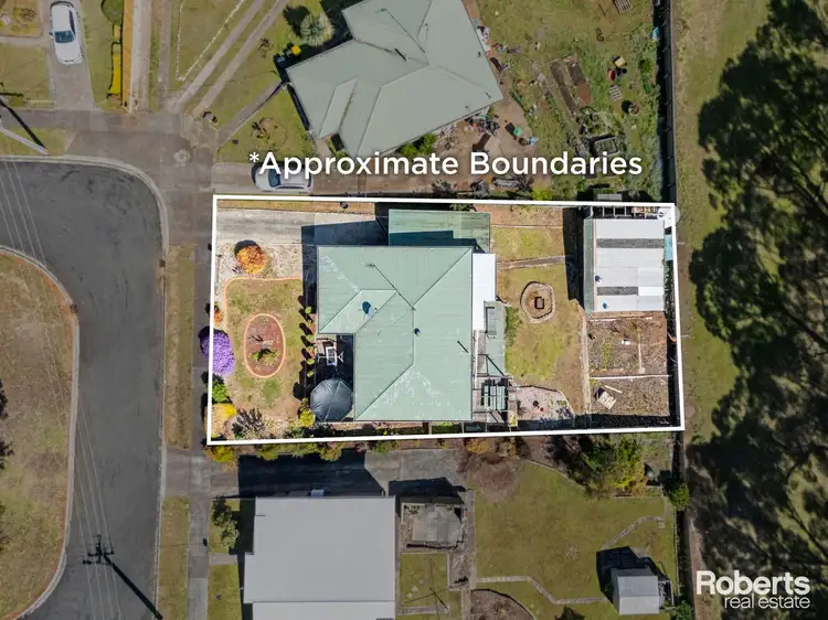Fifth view of Homely house listing, 8 Pine Place, Devonport TAS 7310