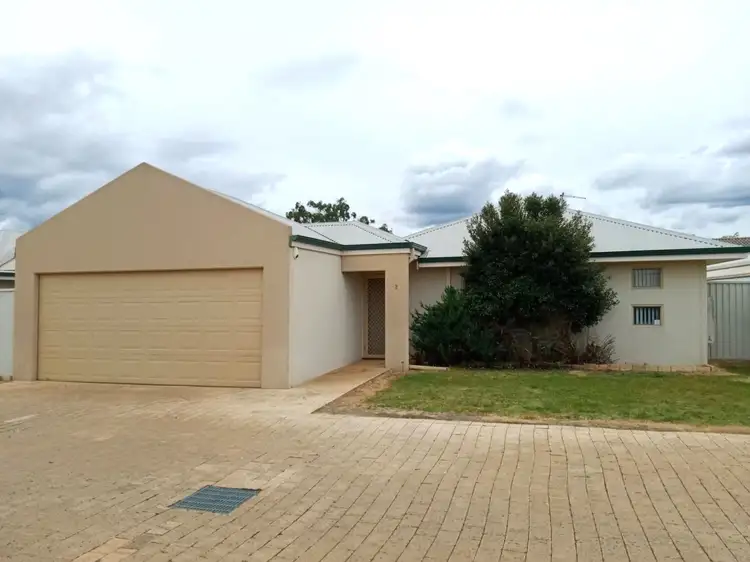 2/65 Bishop Road