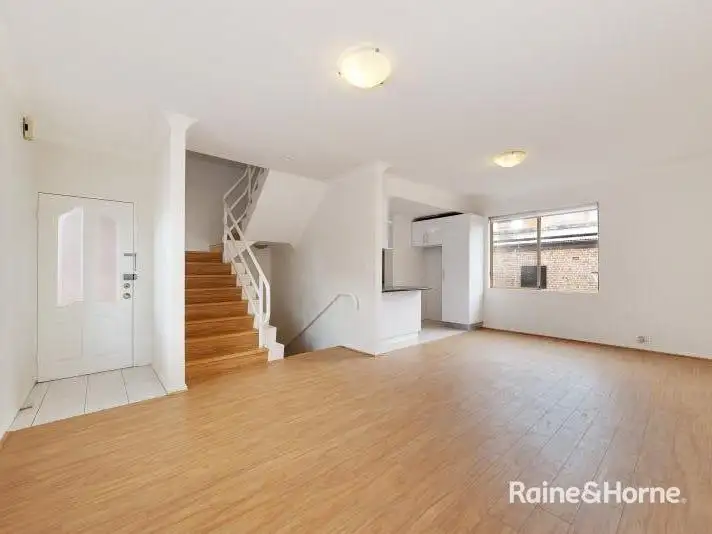 19 Doncaster Avenue