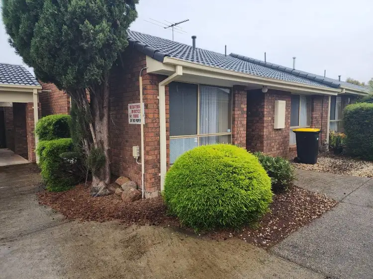 9 Raymond Street