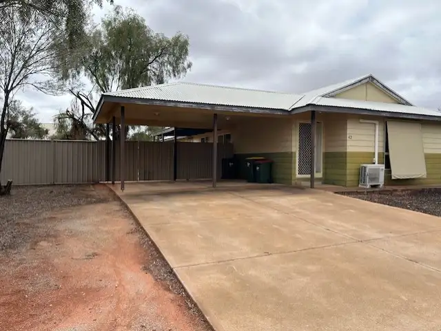 42 Santalum Way