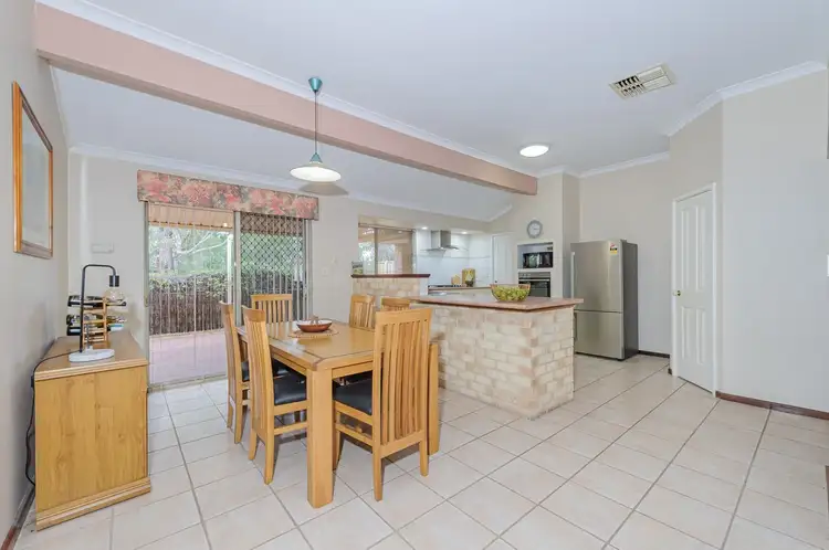7 Sandringham Promenade