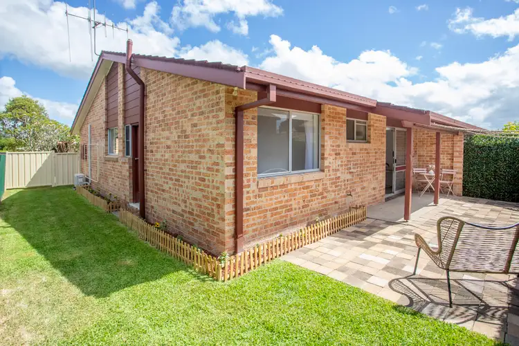 8/10 Spence Street