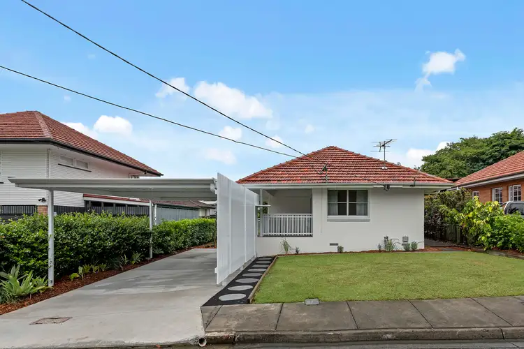 34 Newcastle Street