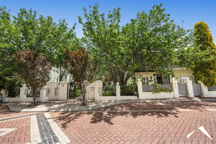 19 Little Shenton Lane