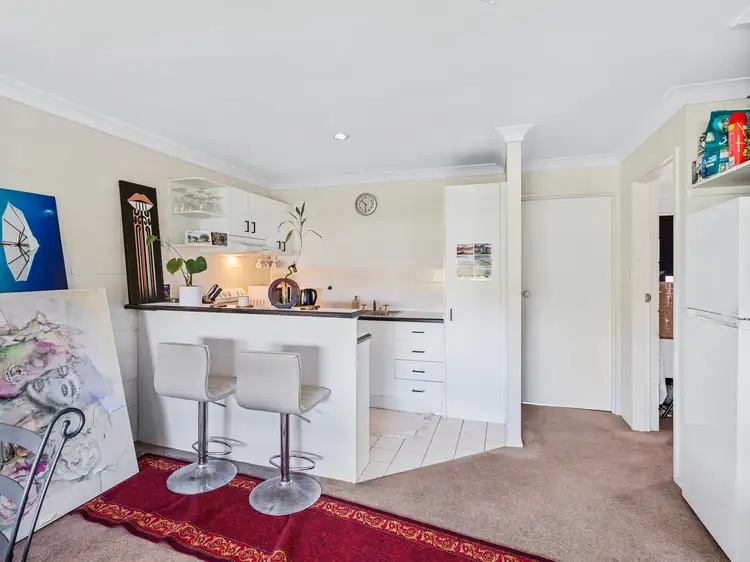 Sixth view of Homely unit listing, 4/2018 Wynnum Road, Wynnum West QLD 4178