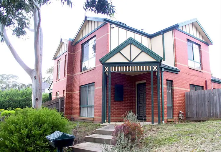15 Sewell Street