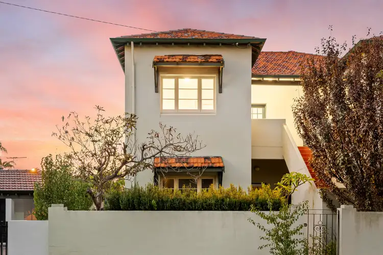 10 Alma Road