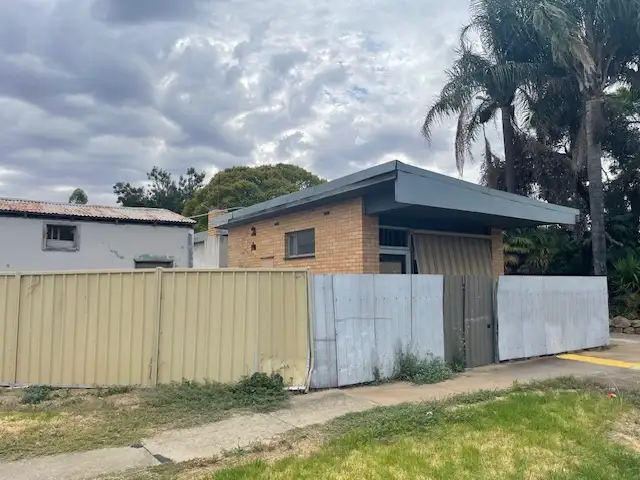 2 Grant Street