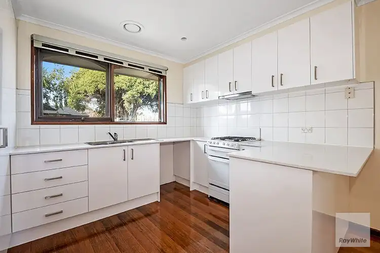 77 Cabernet Crescent