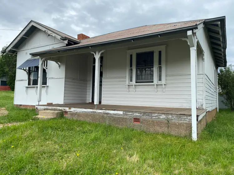 8 Selwyn Street