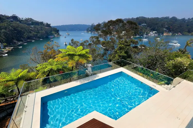 6 Marina Crescent