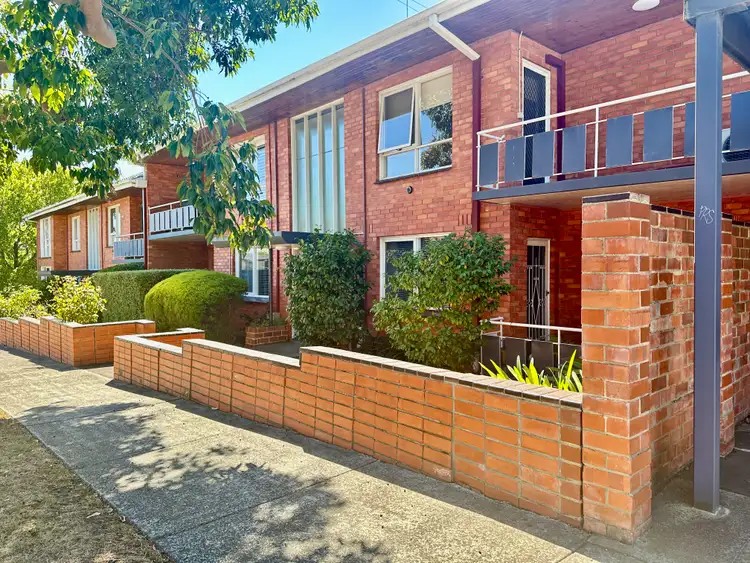 42 Northcote Avenue