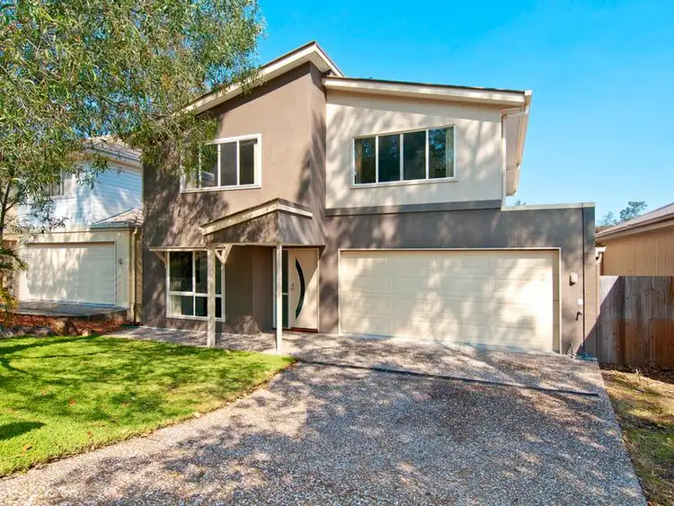 34 Carnarvon Crescent