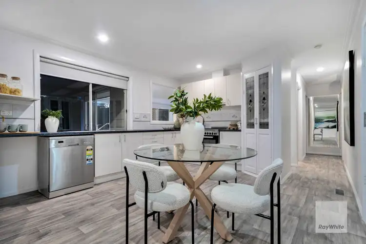 Sixth view of Homely house listing, 2 Tooan Court, Westmeadows VIC 3049