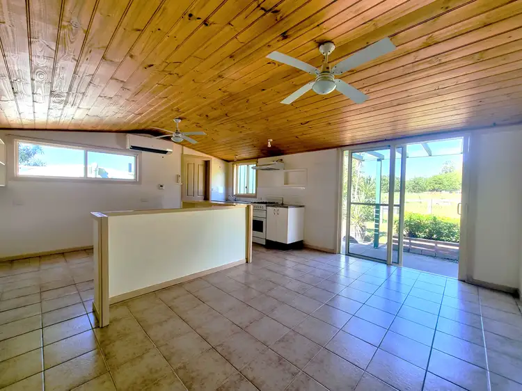 Fifth view of Homely house listing, 2/32 Pagan Street, Singleton NSW 2330