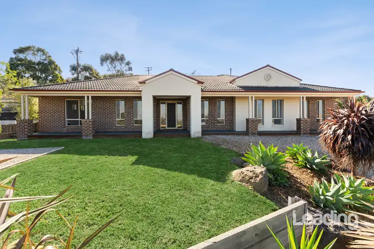 11 Emma Court