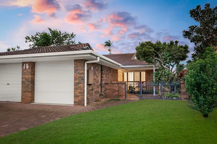 15 Maiala Close