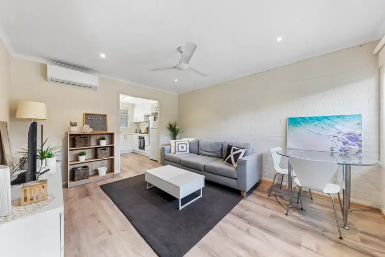 25 Woodbine Grove