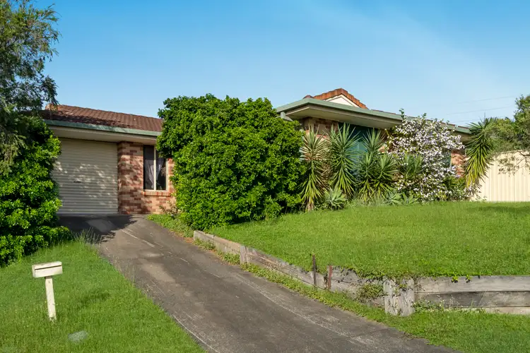 Second view of Homely house listing, 5 Leigh Place, Edens Landing QLD 4207