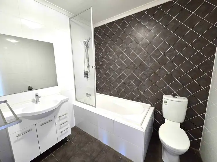 Third view of Homely unit listing, 31/5-11 Howard Avenue, Northmead NSW 2152