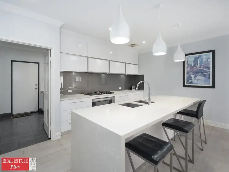 Fifth view of Homely house listing, 2 Tauman Loop, Guildford WA 6055