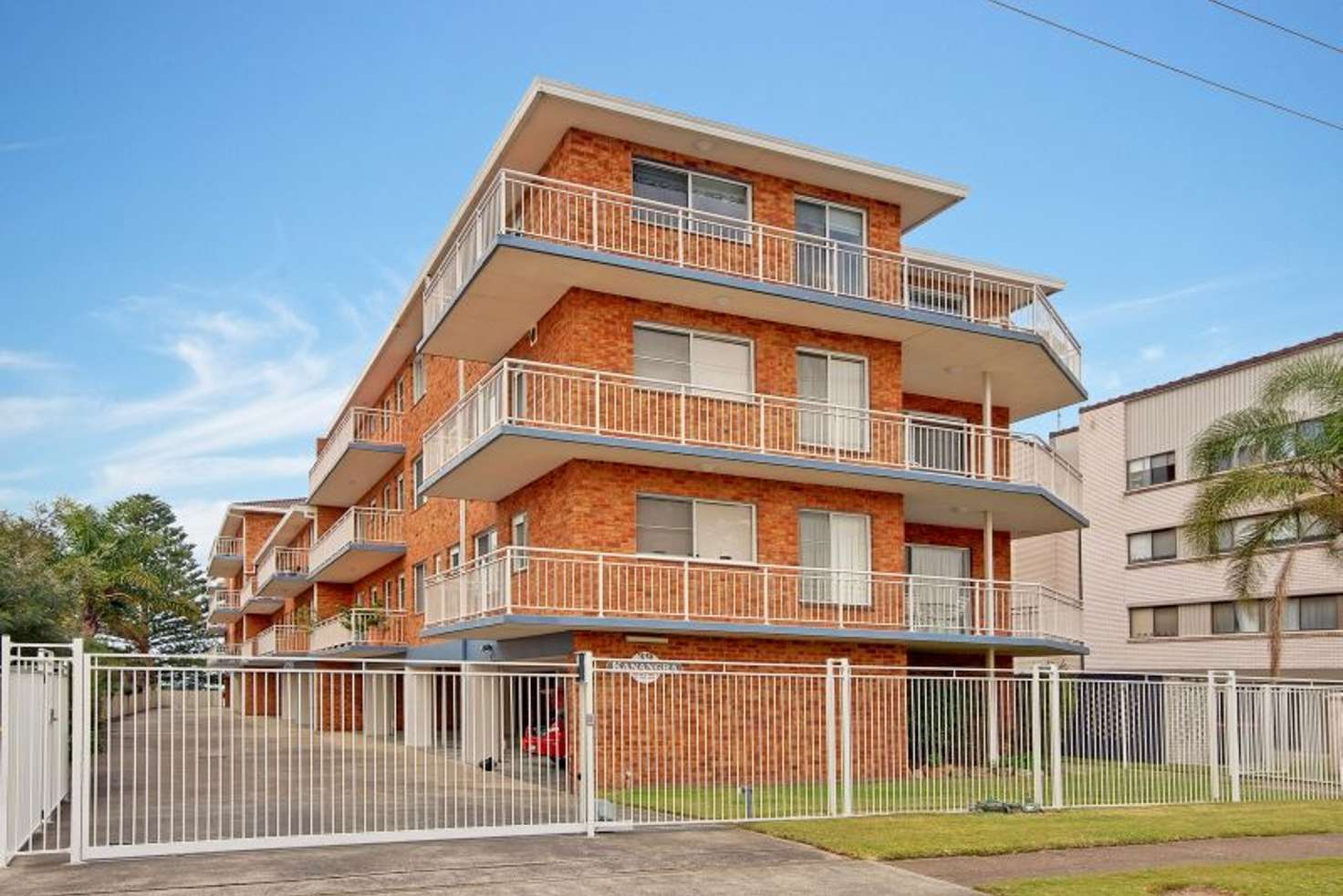 Main view of Homely unit listing, 4/39 Soldiers Point Road, Soldiers Point NSW 2317