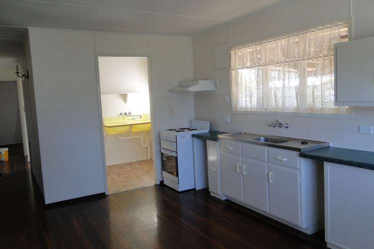 Fourth view of Homely house listing, 8 CALLIDE CRESCENT, Barney Point QLD 4680