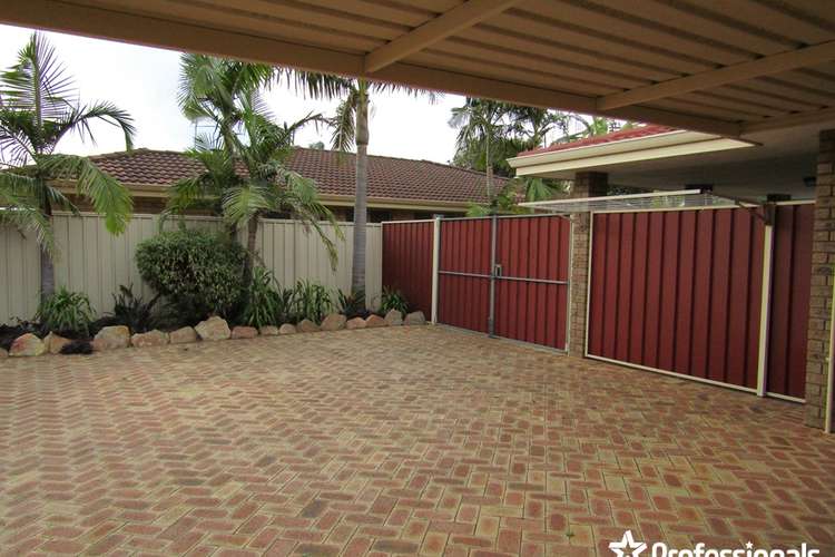 Fifth view of Homely house listing, 2 Gower Court, Willetton WA 6155