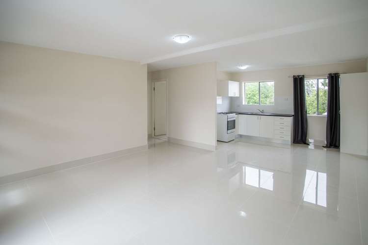 Main view of Homely unit listing, 8/42 Swain street, Holland Park West QLD 4121