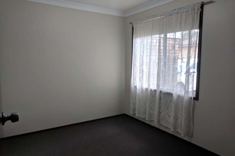 Fourth view of Homely villa listing, 7/4 Sitella Place, Ingleburn NSW 2565