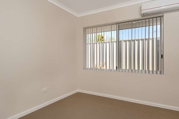 Fourth view of Homely apartment listing, 1/4 Casilda Place, Cooloongup WA 6168