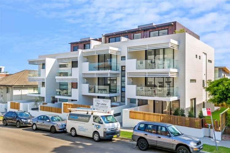 Main view of Homely apartment listing, 10/37-41 Ramsgate Avenue, Bondi Beach NSW 2026