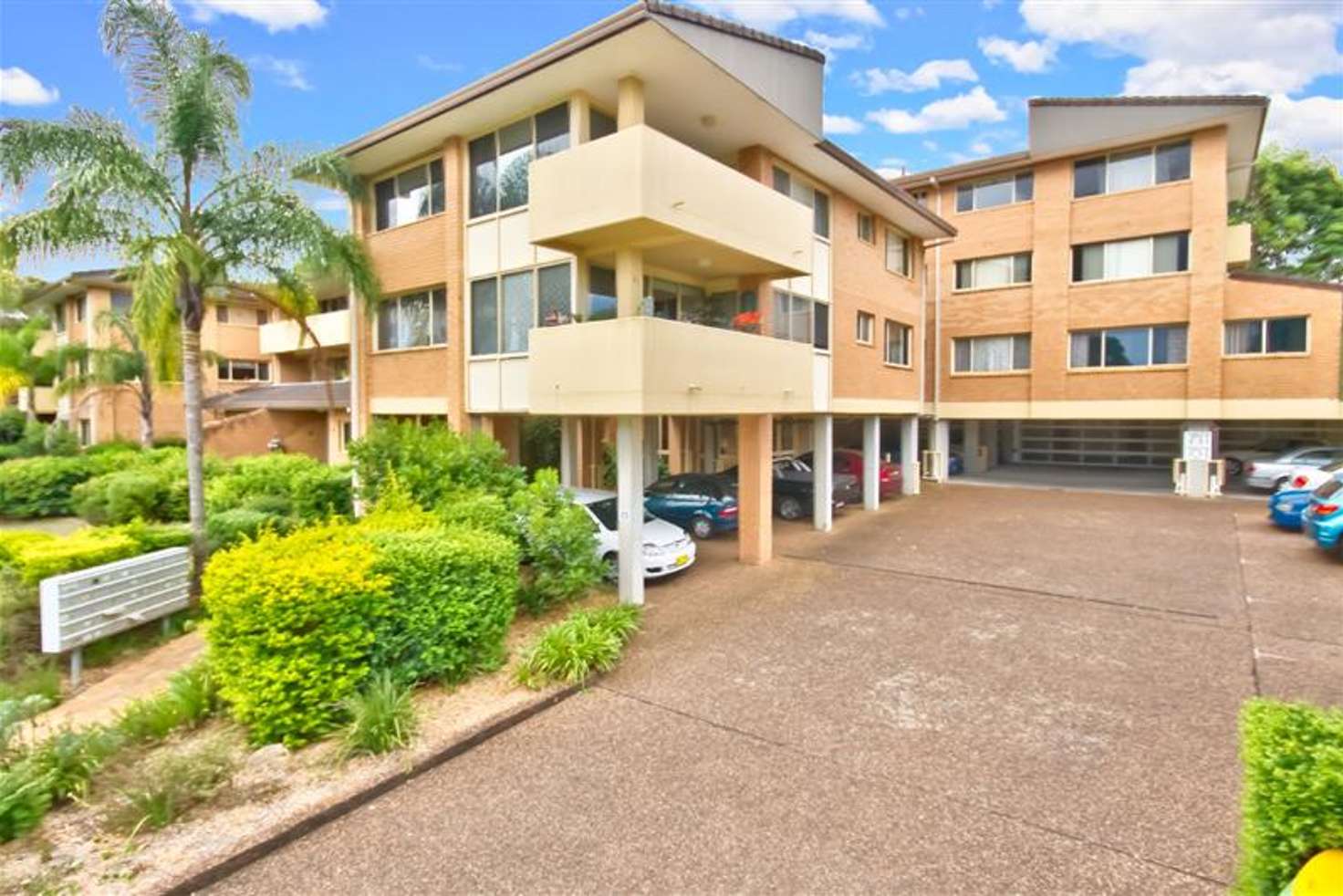 Main view of Homely unit listing, 10/39-43 Melbourne Street, East Gosford NSW 2250