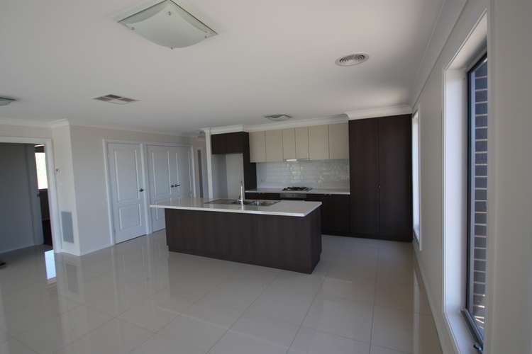 Main view of Homely house listing, 1/14 Burrundulla Drive, Bourkelands NSW 2650