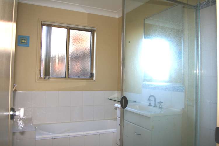 Fifth view of Homely unit listing, 4a Vail Court, Bilambil Heights NSW 2486