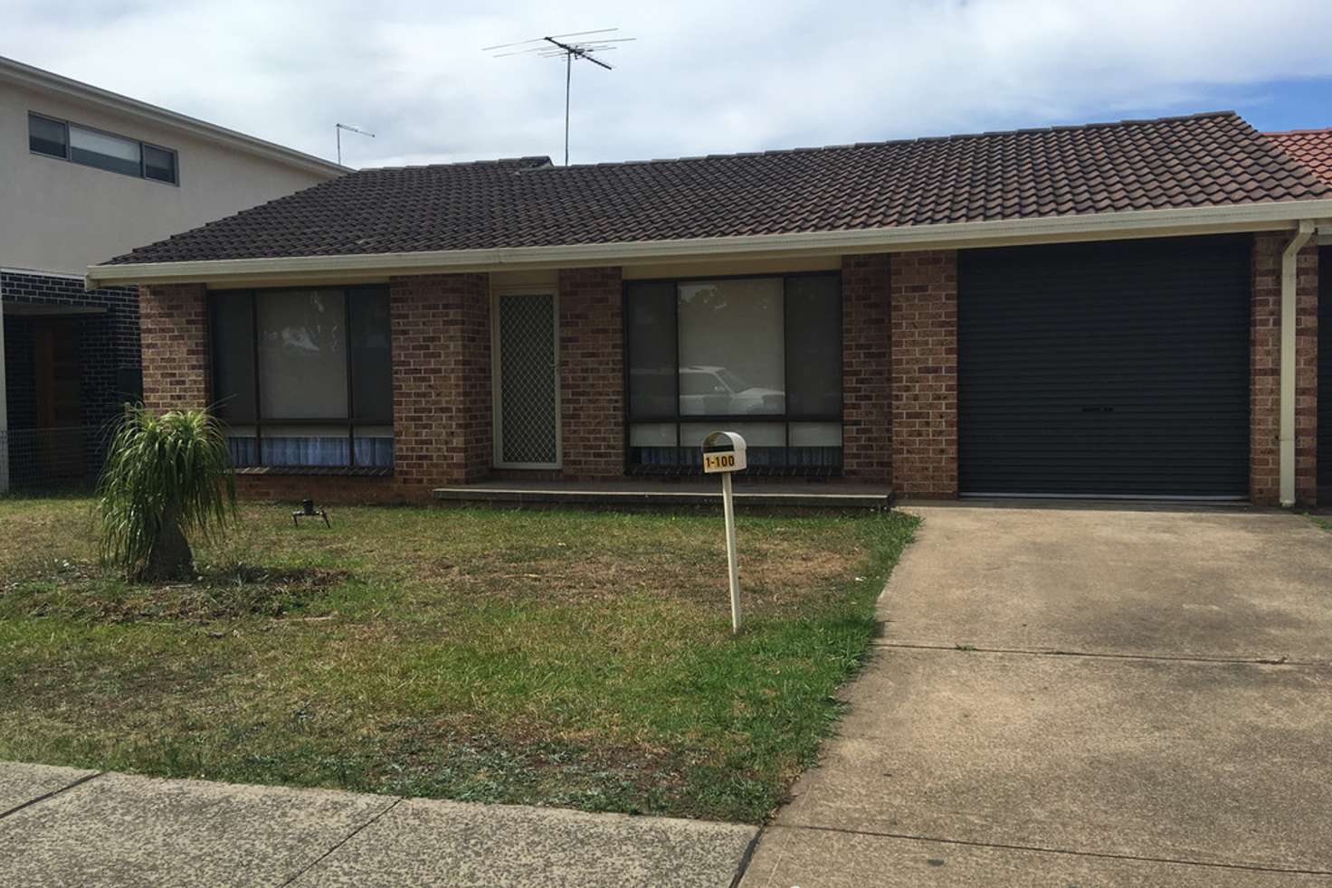 Main view of Homely villa listing, 1/100 Oxford Road, Ingleburn NSW 2565