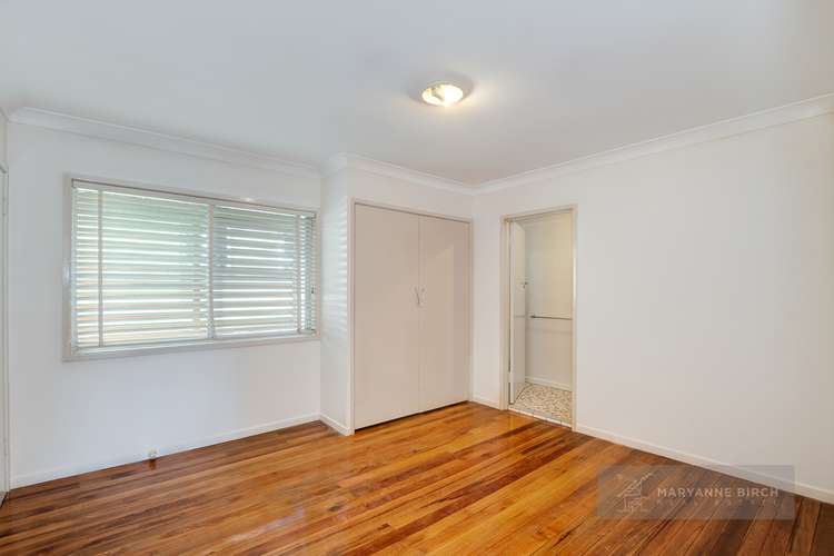 Fourth view of Homely unit listing, 3/105 Riding Road, Balmoral QLD 4171