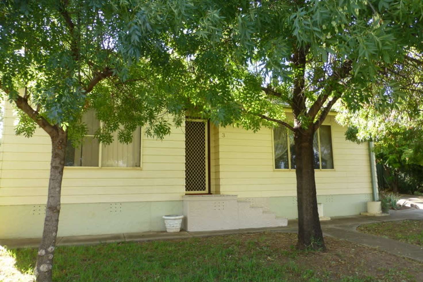 Main view of Homely house listing, 3 Paterson Street, Parkes NSW 2870