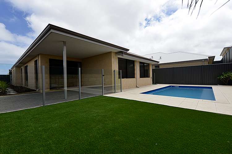 Main view of Homely house listing, 5 Marlinspike Blvd, Jindalee WA 6036