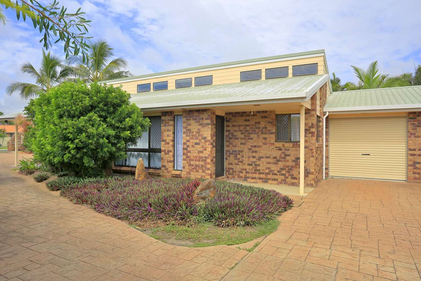 Main view of Homely unit listing, 2/19 Pacific Court, Bargara QLD 4670